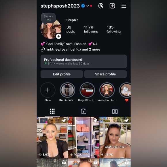 EXCLUSIVE INFO COMING SOON. Follow IG@stephsposh2023 - Picture 1 of 2